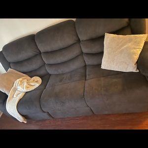 Recliner sofa